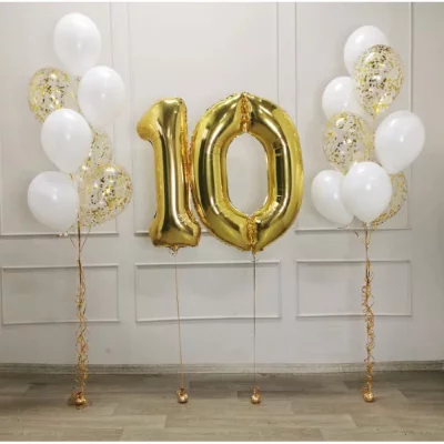 Композиция из шаров "Мир золота"